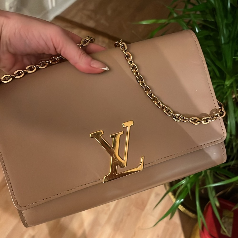 Louis Vuitton Nude Calfskin Chain Louise GM